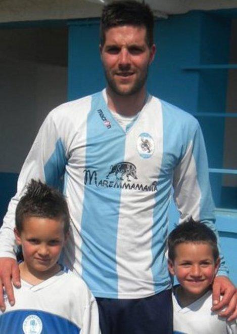 Il biglietto da visita è una tripletta 