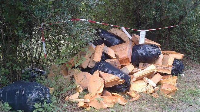 Una discarica nel cuore delle Cerbaie