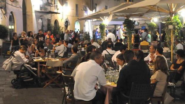 Movida, nuove regole per gli alcolici