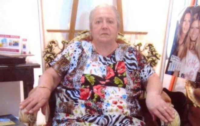 Trova la madre morta in reparto 