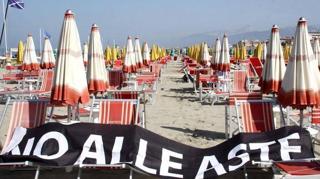 L’appello: tutti a Rimini contro il Governo delle aste