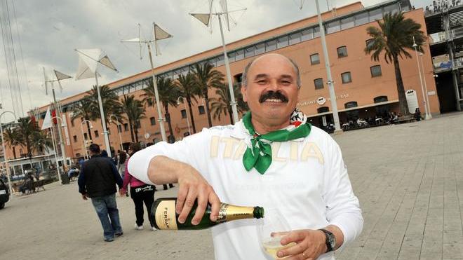 Meeting dei renziani a Viareggio: arriva anche Farinetti