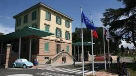 Otto ore di attesa al Meyer con un neonato, parte la protesta