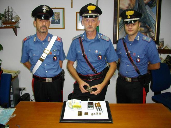Spaccio di hashish, arrestati un operaio e un geometra 