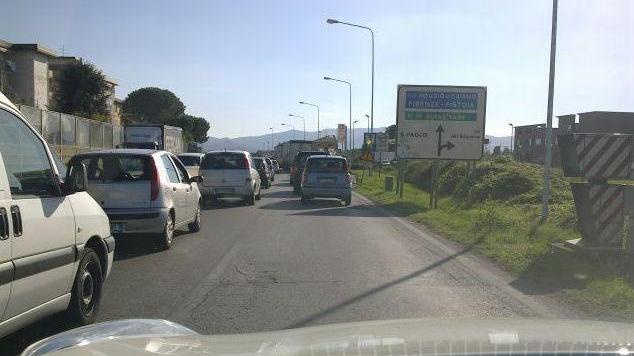 Via Ciulli-via Foscolo, traffico in tilt