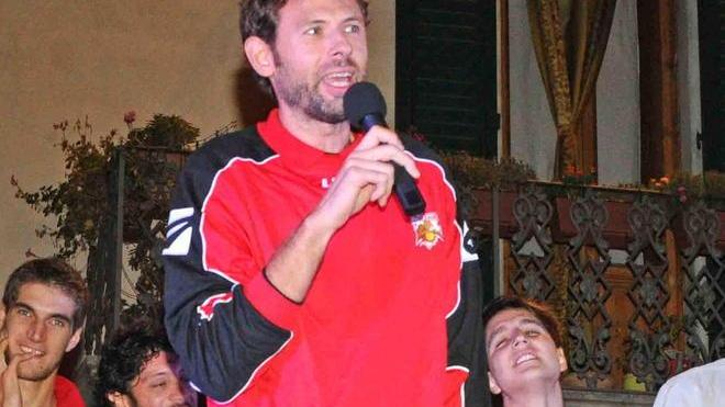 Galanda capitano gioco di battute tra Gek e il coach