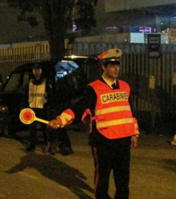 Sequestrate auto e taniche 