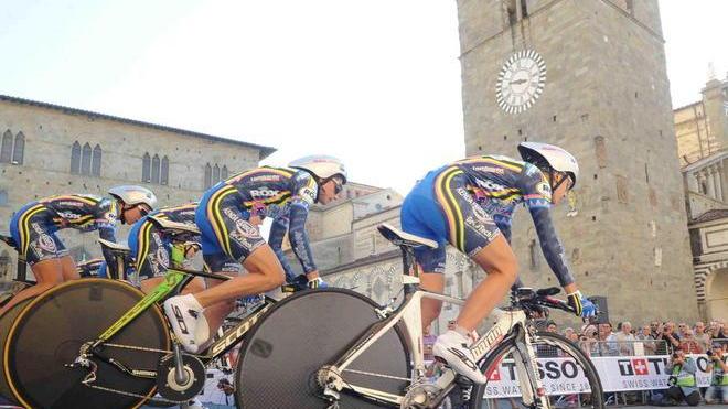 Crono: nelle donne vittoria Usa, negli uomini c'è il Belgio