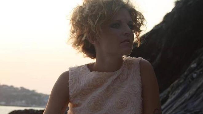 La canzone di Virgo passa nelle radio e diventa un video