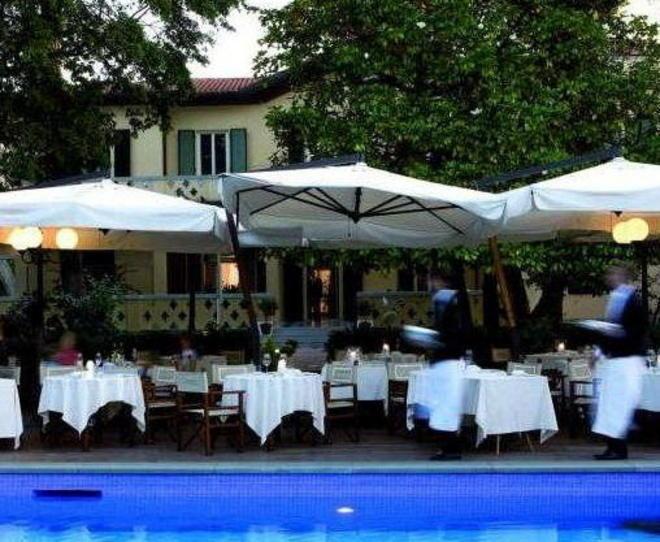 Cara Forte dei Marmi non correre dietro alle follie dei russi 
