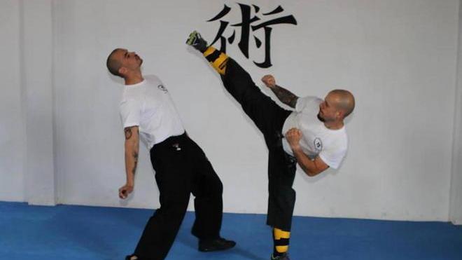 Addio officina e lavoretti noi apriamo il nostro Dojo