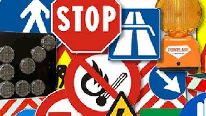 Solo un italiano su tre conosce le regole stradali