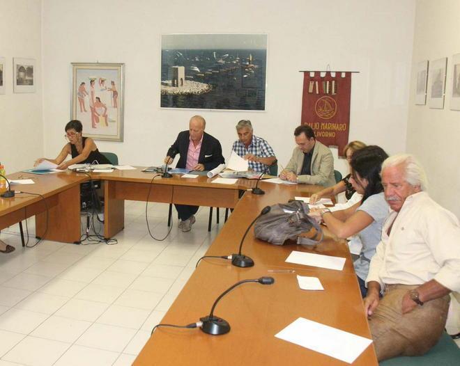 Viale Sauro: alla Circoscrizione 3 passa la mozione anti-rotatoria 