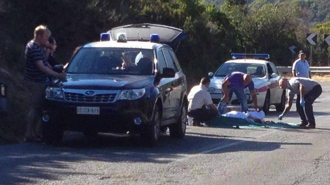 Malore in bicicletta, muore un turista tedesco di 73 anni