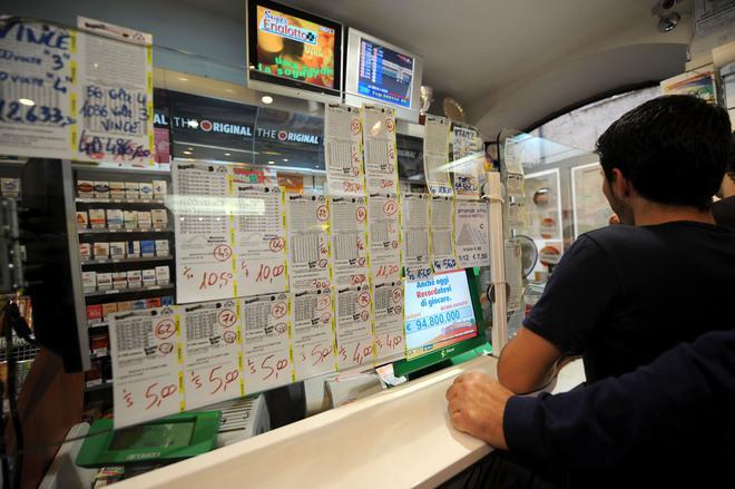 Truffa in tabaccheria a Monsummano, si fanno accreditare 2.400 euro 