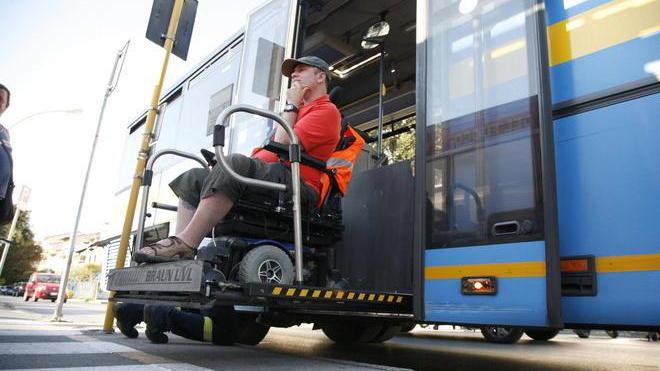 Baccelli: più fermate dell’autobus per i disabili