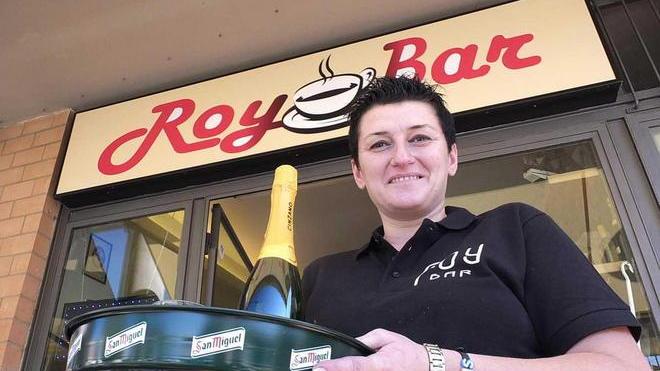 «Basta con il precariato apro il bar e lavoro 14 ore»