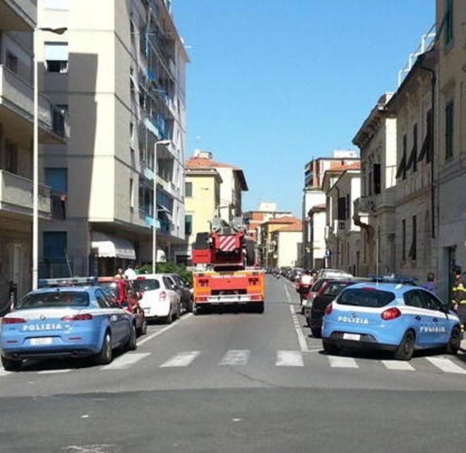 Tentato furto in abitazione quattro in fuga in via Lilla
