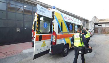 Grave donna caduta dal tetto di un capannone, fermato il marito 