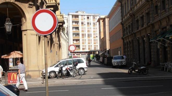 Buche e segnali che non funzionano: odissea per i non vedenti