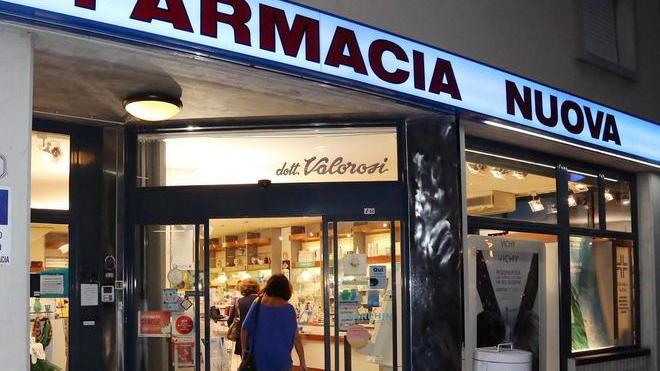 Rapinatore con la pistola fa il bis a Empoli