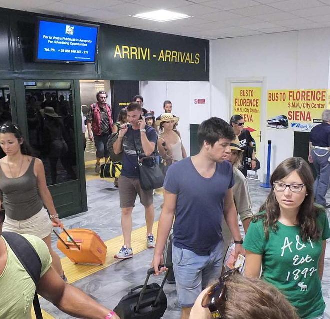 Confesercenti punta sugli arrivi al Galilei di Pisa