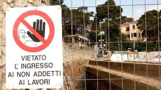 Fogne finite ma non funzionanti