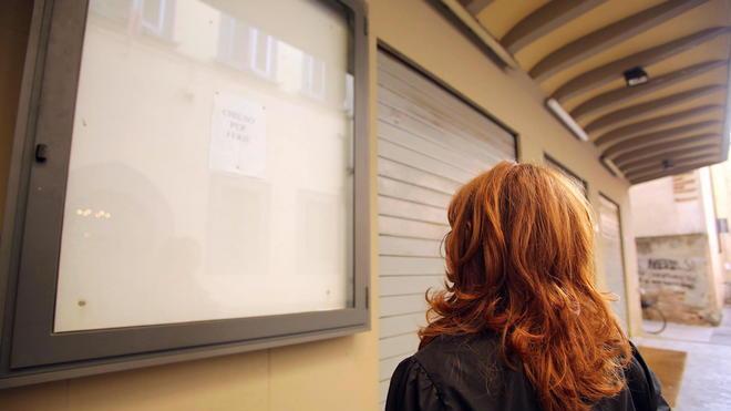 Nessuno vuole prendersi il cinema La Perla