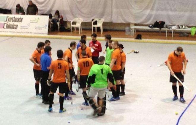 Hockey polemica: giochiamo all’ora di pranzo 