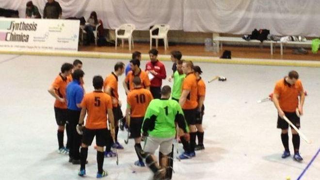 Hockey polemica: giochiamo all’ora di pranzo