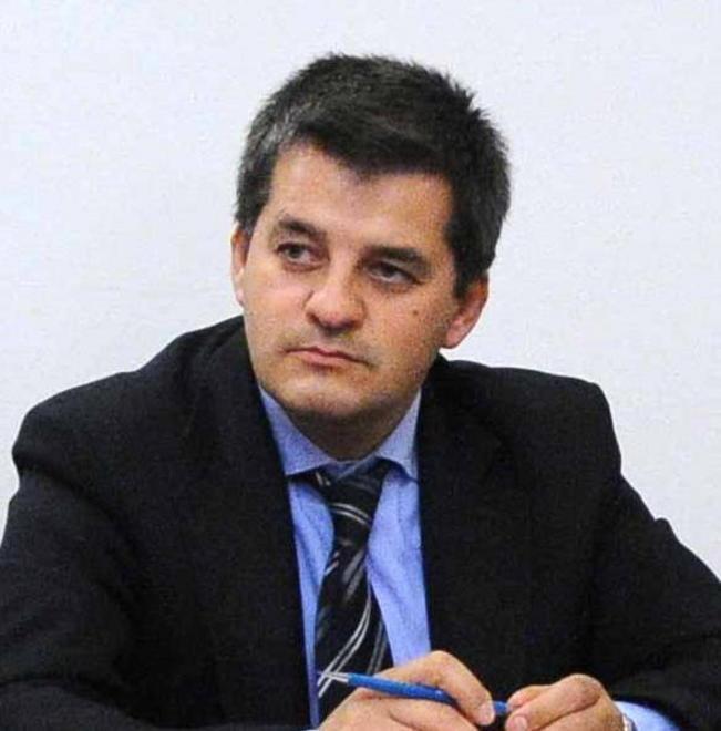 «Nel nuovo polo scolastico mancano ancora le pensiline»