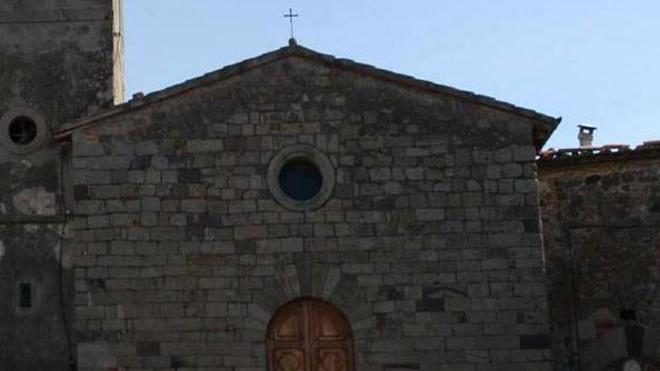 La messa si fa fuori dalla chiesa