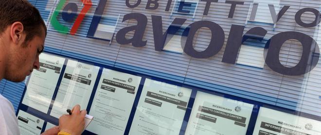 Contributi alle aziende di Porcari che assumono giovani e donne 