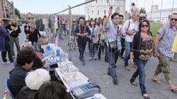 I bancarellai fanno lo sciopero della fame