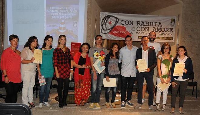 Emozioni e applausi per la chiusura del Premio Leoncini