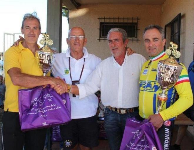 Ciclismo, doppietta del Ballero nel trofeo del Cronoman
