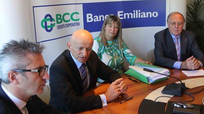 Il Credem diffida il Banco Emiliano