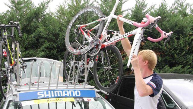 Clamoroso furto: rubate 16 bici della nazionale russa