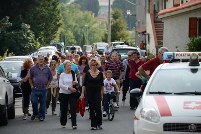La marcia dei cinquanta sul nuovo Comune unico 