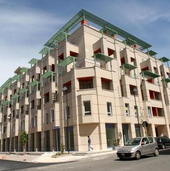 Palazzo Fiorito e la fideiussione «L’assicurazione non ci paga» 
