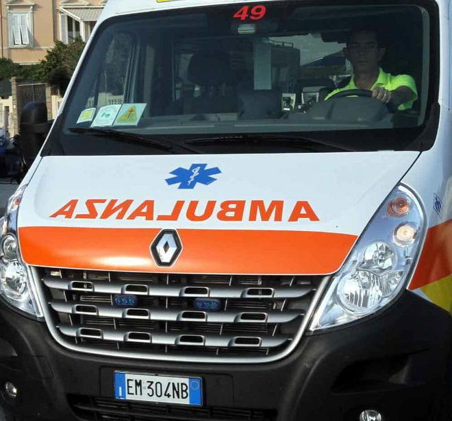Cade nell’orto, donna trasportata a Pisa
