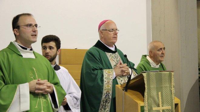 Montemurlo, toccante messa di insediamento per don Simone