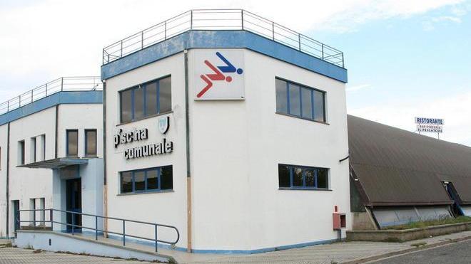 «Iscrizioni pagate, ma la piscina resta chiusa»