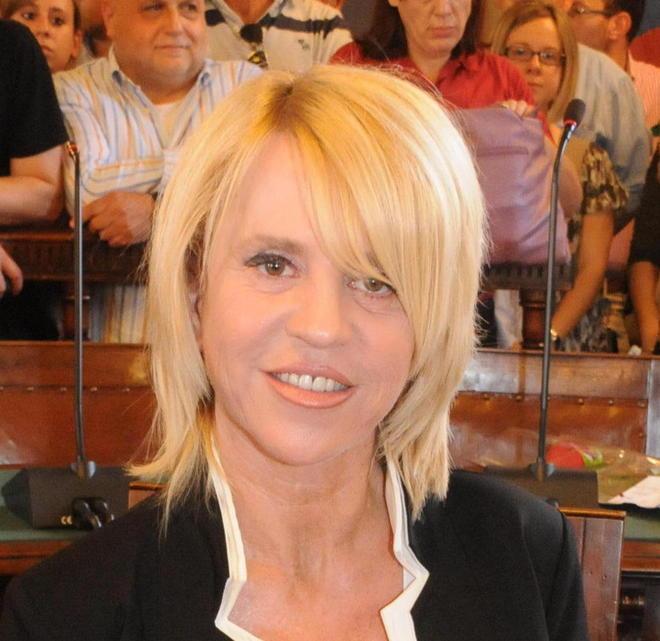 M5s all’attacco: comunicazione zero e poca promozione