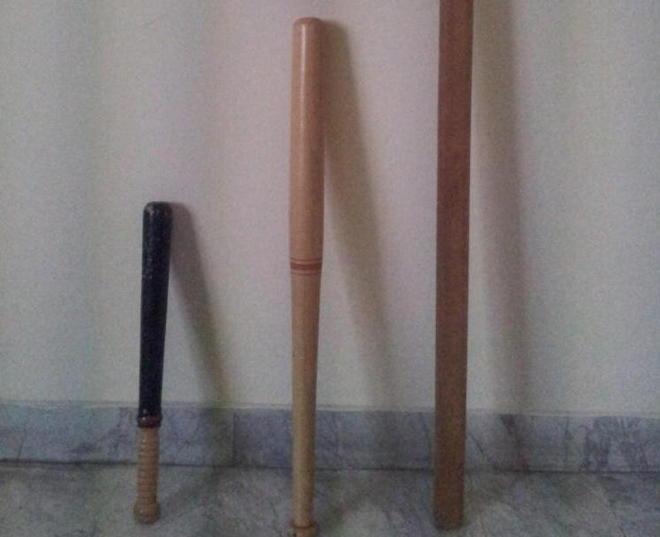 Gang di bulli nei guai dopo una maxi rissa con mazze e bastoni 