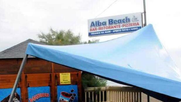 La strage dei pini i tetti volati via e l’incubo tornado