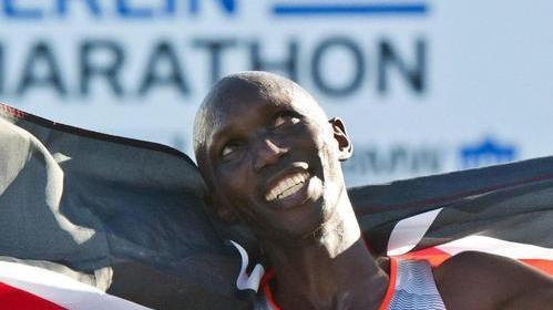 Kipsang sgretola il muro di Berlino