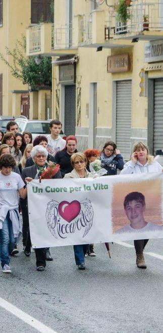 Una marcia per ricordare Riccardo 