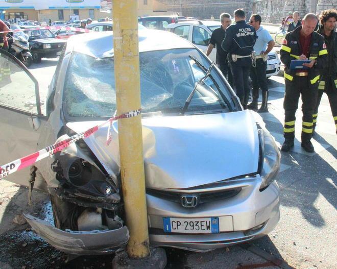 Ucciso in bici in piazza San Marco «L’automobilista non è scappata» 