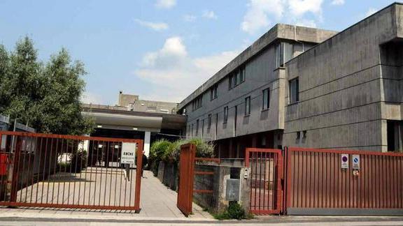 «Rischio fuga di notizie coi detenuti in tribunale»